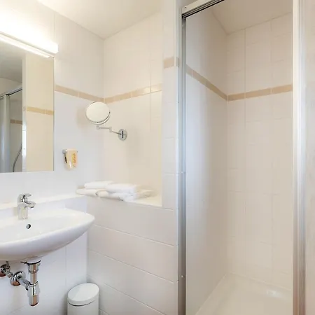 Jufa Stubenbergsee 3*