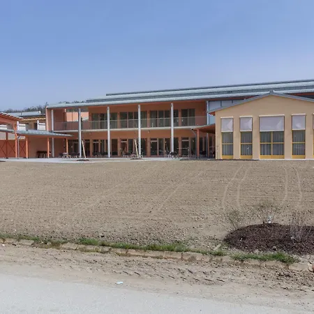 Jufa Stubenbergsee Hotel 3*