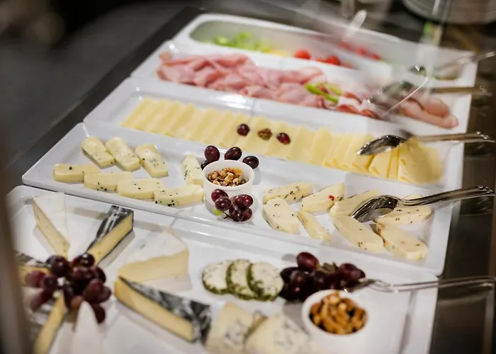 Jufa Stubenbergsee فندق